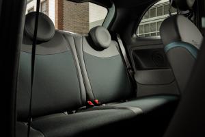 Fiat 500 Hybrid Launch Edition 2020 года  (UK)